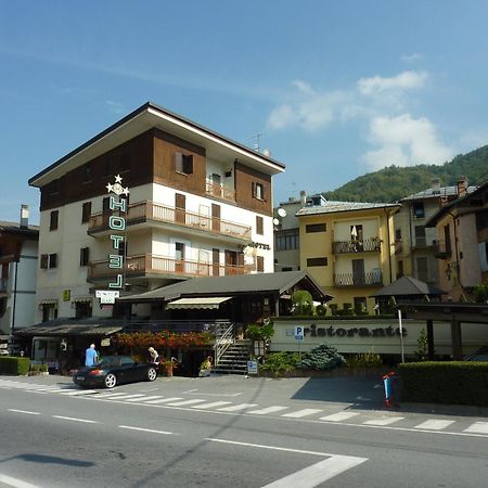 Albergo Nazionale Вернанте Екстериор снимка